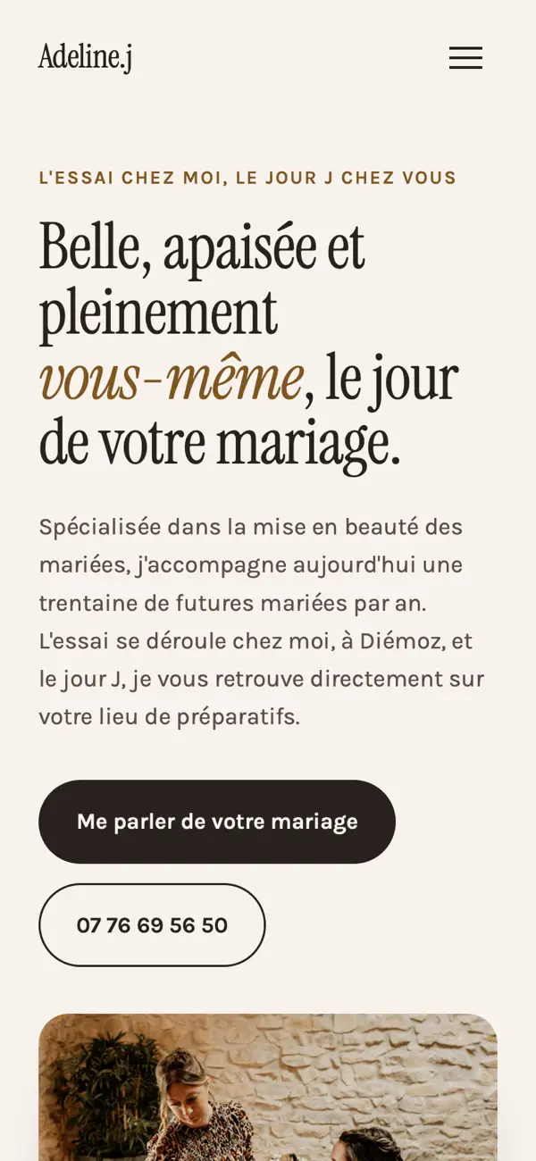 La nouvelle page d'Adeline sur adelinej.fr : titre complet, ce qu'elle fait et où, bouton pour lui écrire et son numéro.
